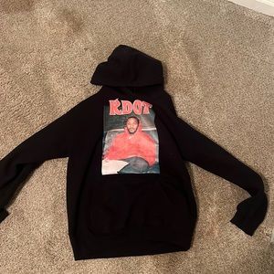 Kendrick Lamar sweatshirt, size small